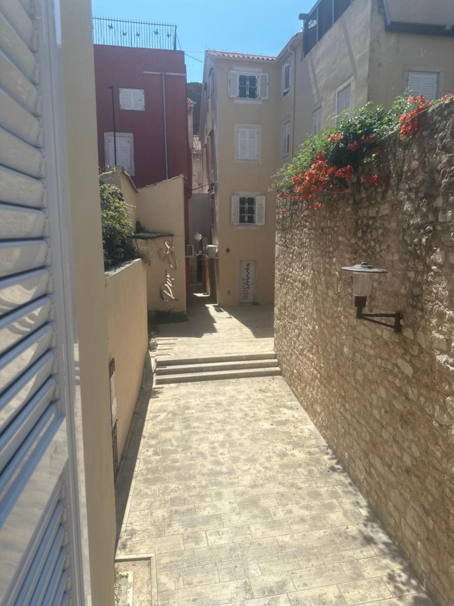Amaro Luxury Room & Studio Apartman With Balcony Zadar Eksteriør billede